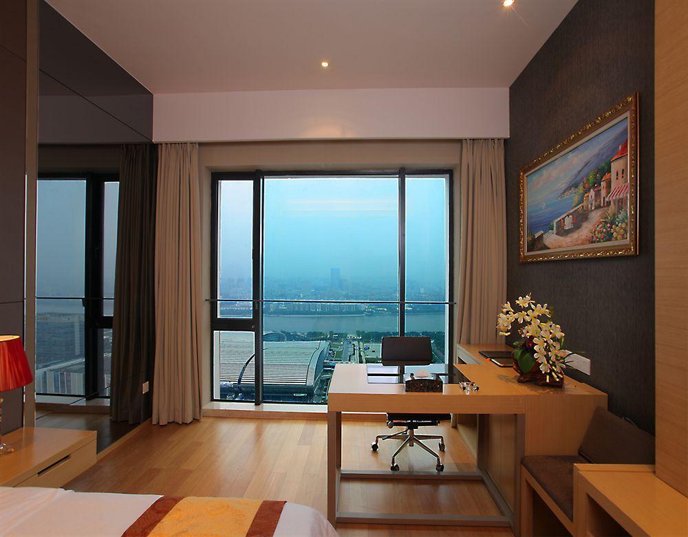 Guangzhou Heefun Apartment - Poly World Trading Center Shajing Exterior photo